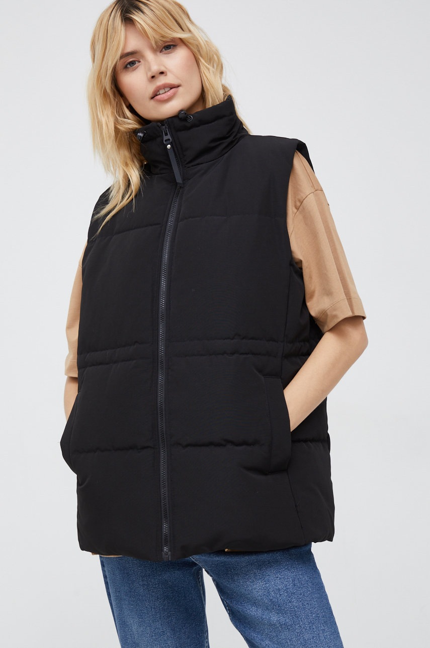 

Елек Vero Moda дамски в черно със зимна изолация, Черен