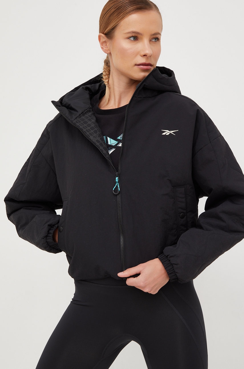 Reebok geaca femei, culoarea negru, de iarna