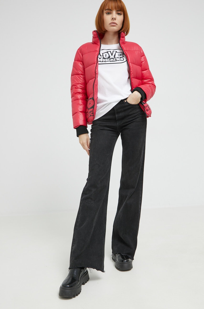 

Куртка Love Moschino женская цвет красный зимняя