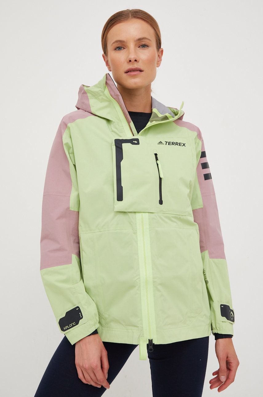 adidas TERREX geaca de ploaie Xploric femei, culoarea verde 2023 ❤️ Pret Super answear imagine noua 2022
