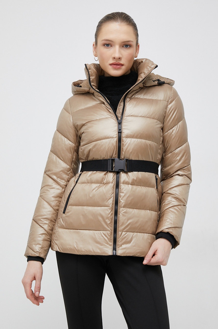 

Яке Calvin Klein в кафяво със зимна изолация, Кафяв