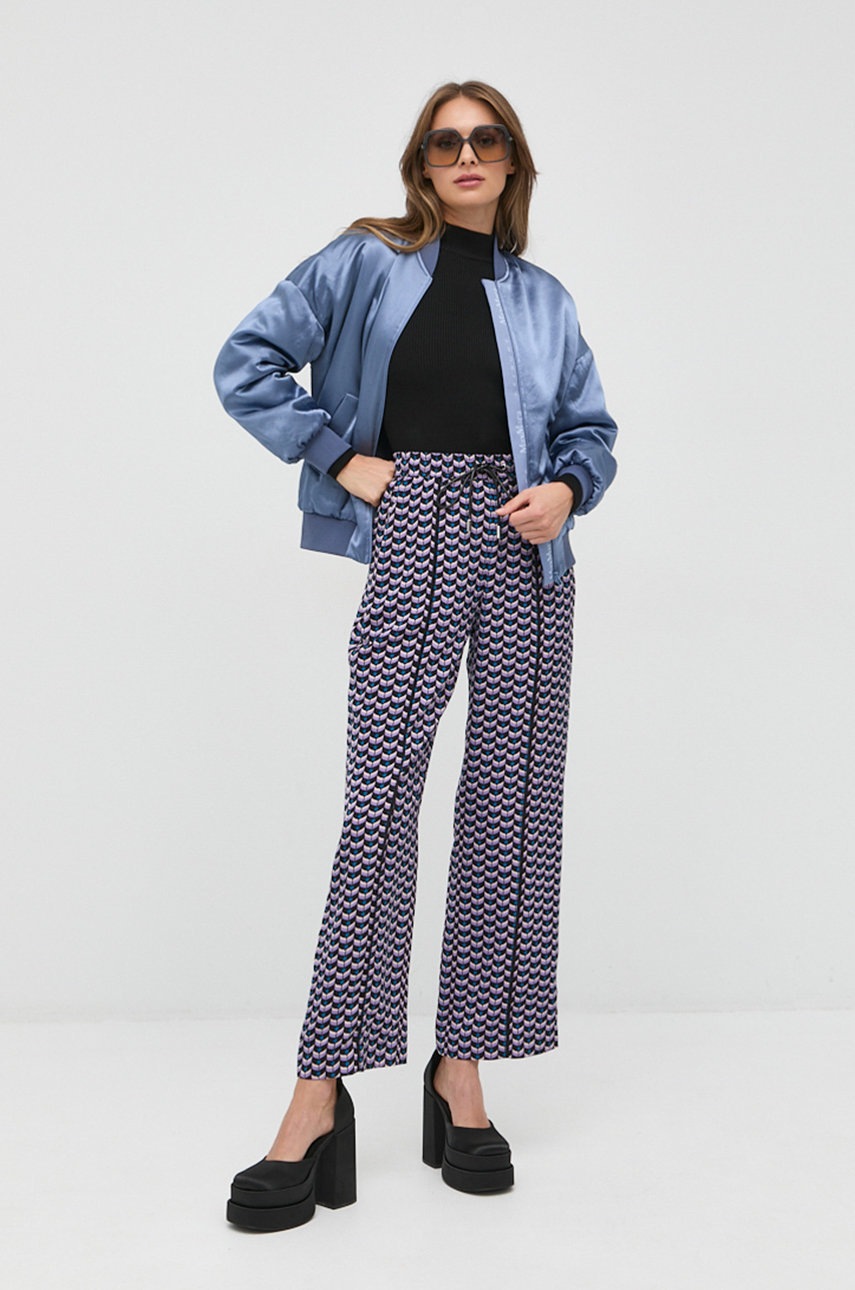 

Куртка-бомбер Max Mara Leisure женский цвет фиолетовый переходная