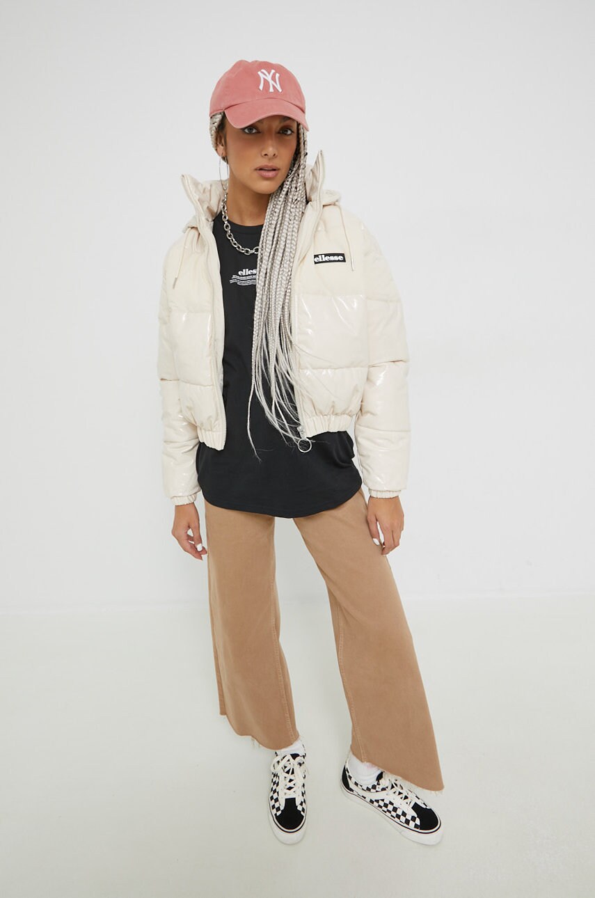 

Куртка Ellesse женская цвет бежевый зимняя
