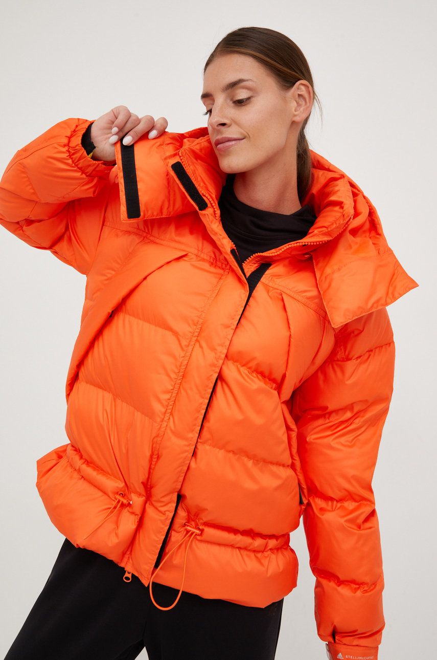 adidas by Stella McCartney geaca sport culoarea portocaliu, de iarna, oversize