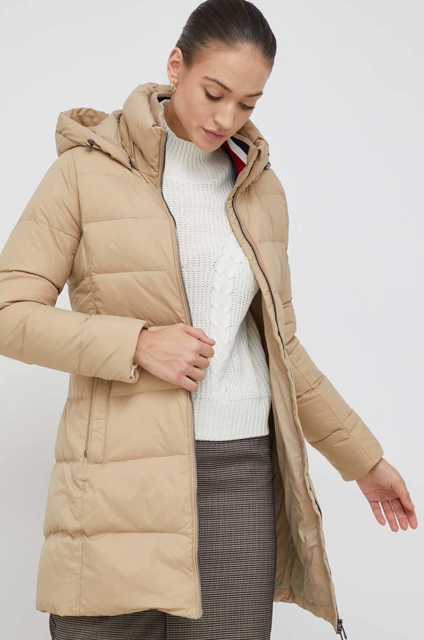 

Пухено яке Tommy Hilfiger в бежово със зимна изолация, Бежов