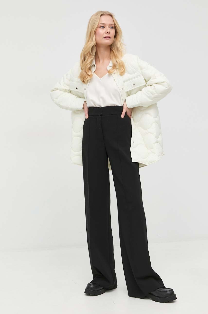 

Куртка BOSS жіноча колір білий перехідна oversize