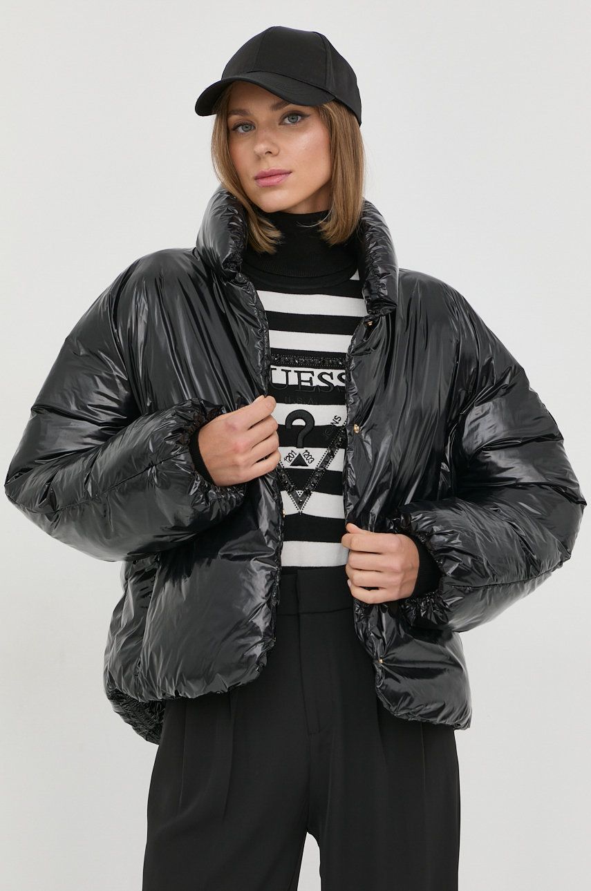 Bunda Pinko dámská, černá barva, zimní, oversize - černá -  Hlavní materiál: 100 % Polyester
