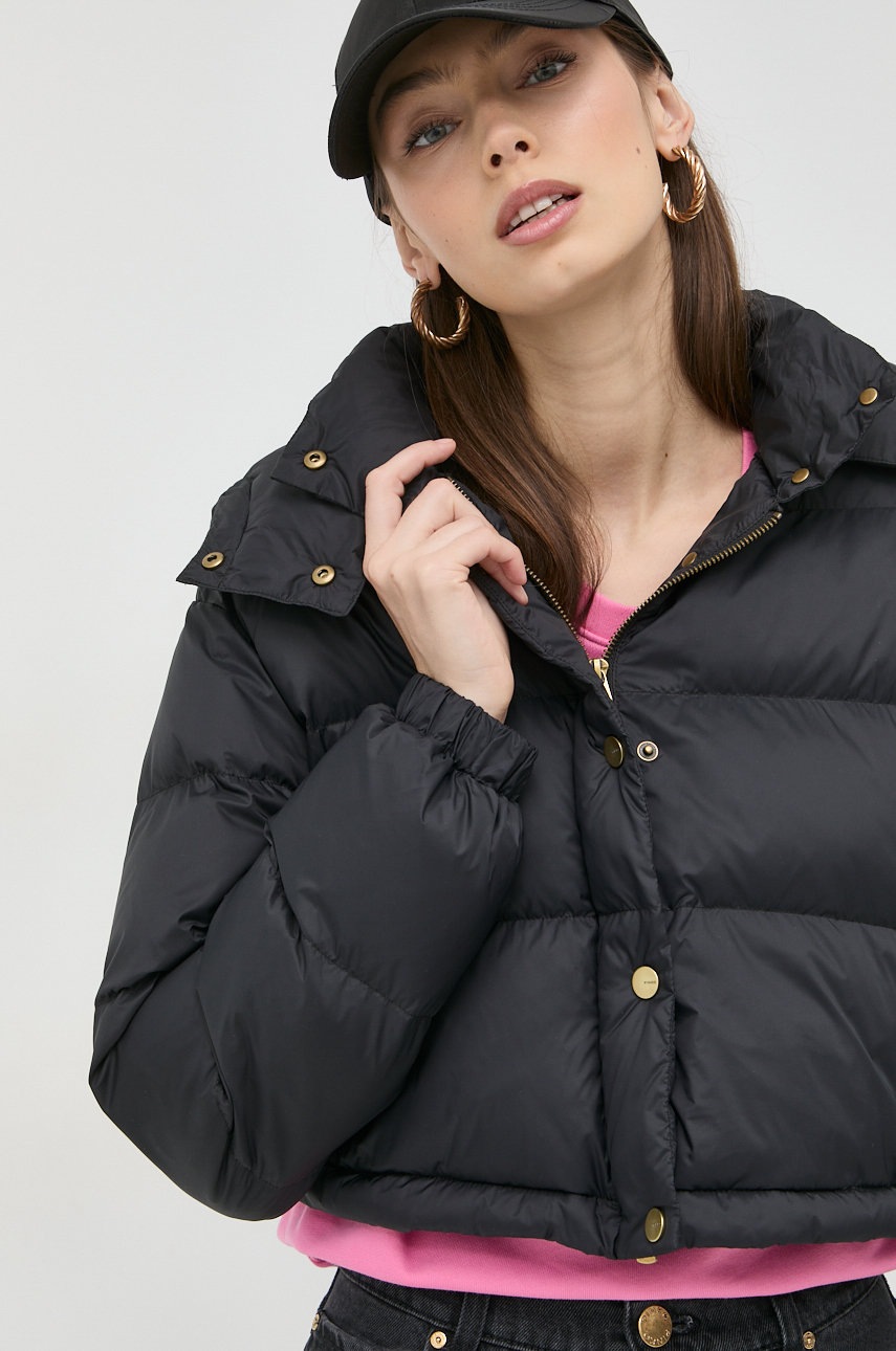 

Куртка Pinko женская цвет чёрный зимняя oversize