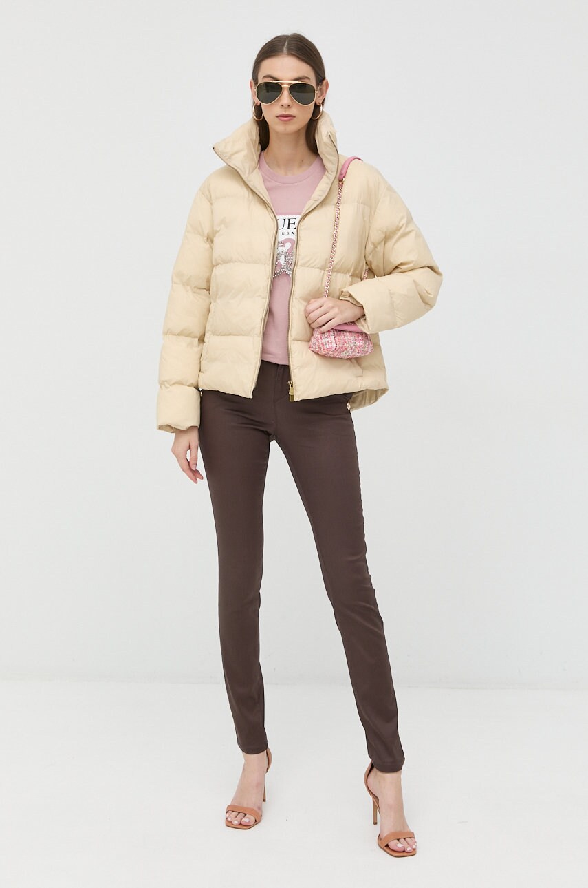 

Куртка Pinko женская цвет бежевый зимняя oversize