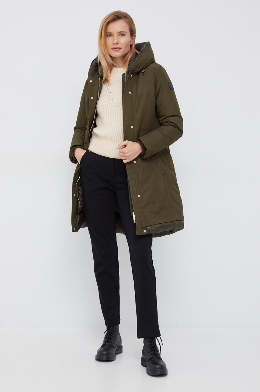 

Куртка Woolrich женская цвет зелёный переходная