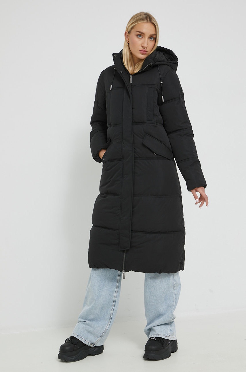 

Яке Superdry в черно със зимна изолация, Черен