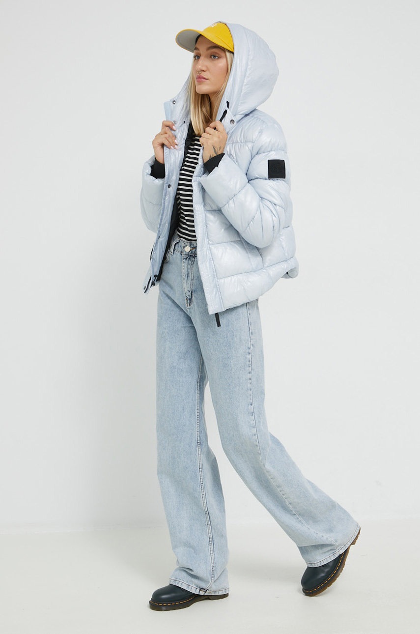 

Куртка Superdry женская зимняя