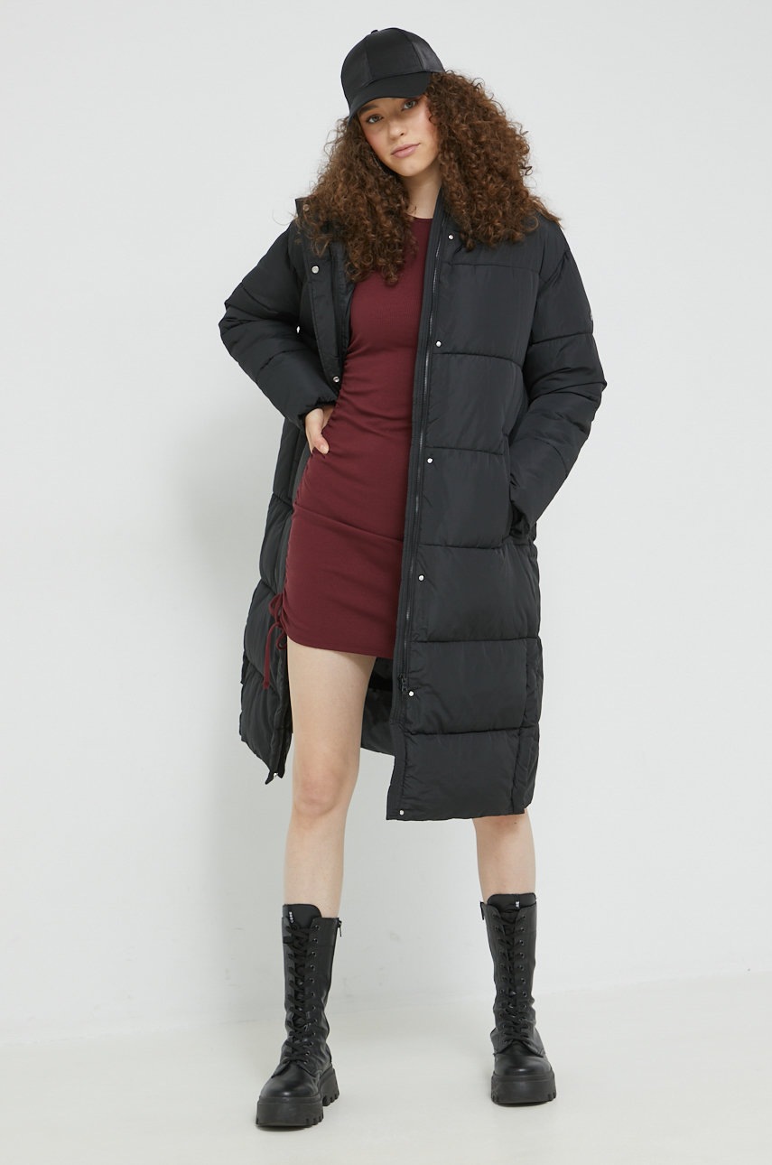 

Куртка Superdry женская цвет чёрный зимняя oversize
