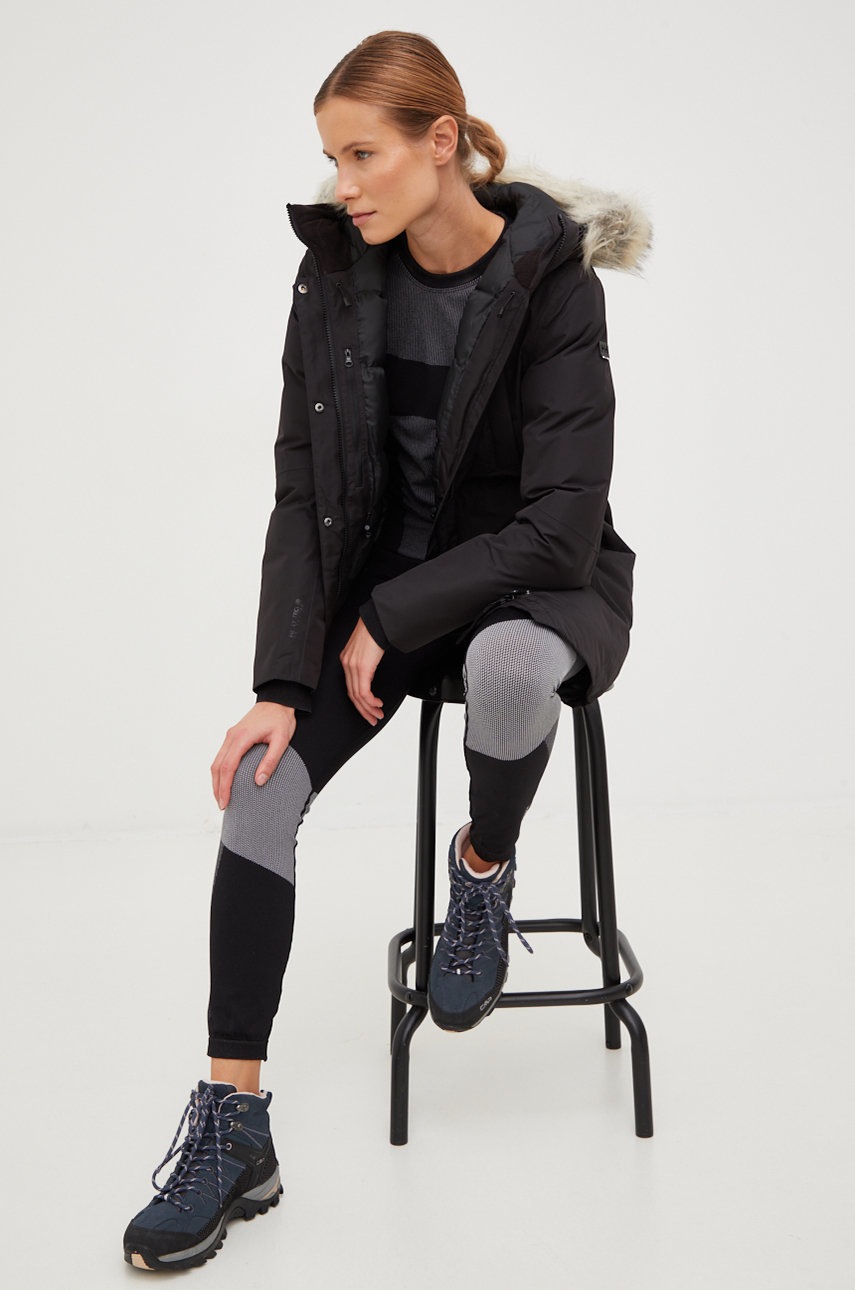 

Куртка Helly Hansen жіноча колір чорний зимова