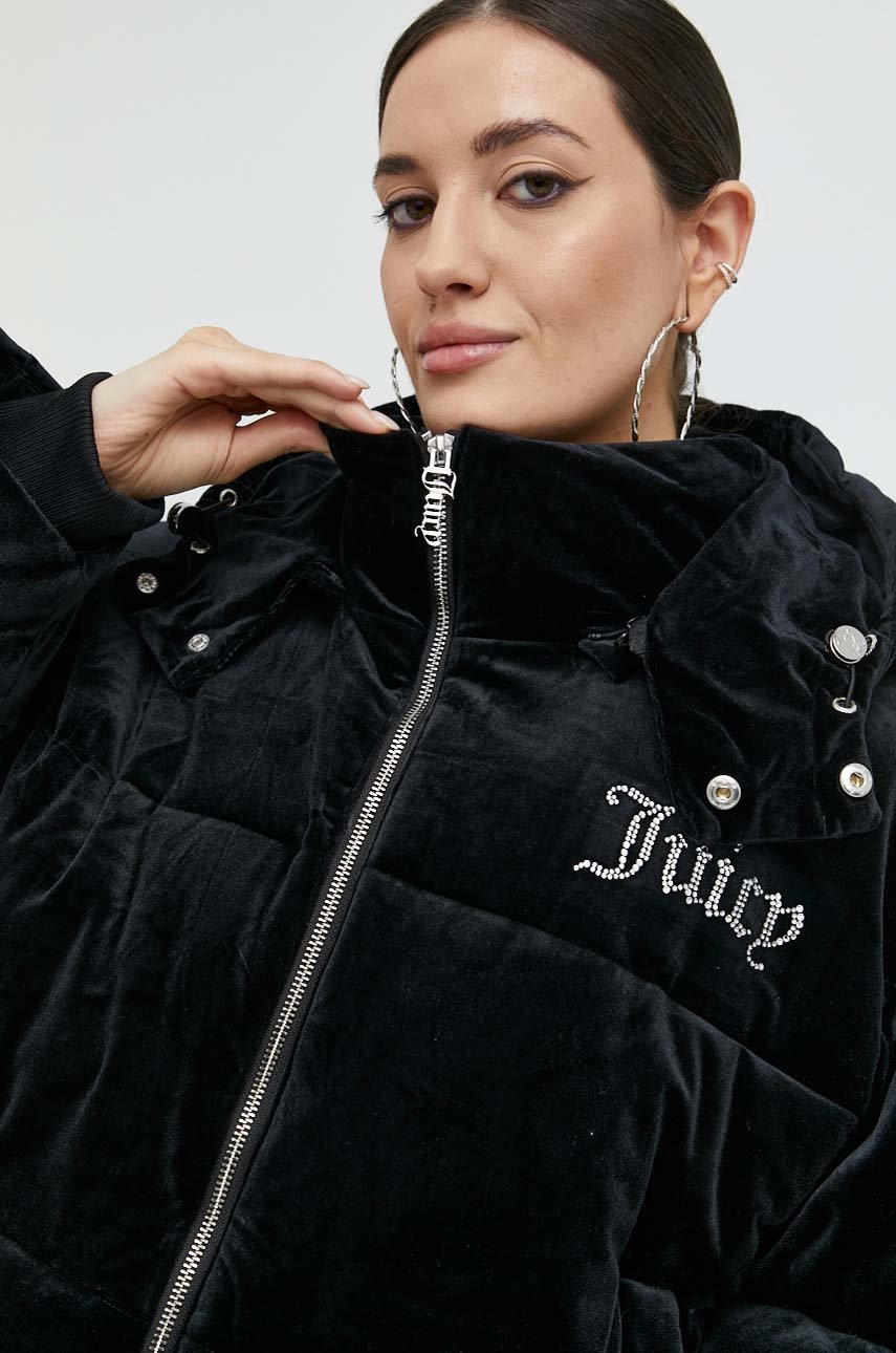 

Яке Juicy Couture Rosalia Diamante в черно със зимна изолация с уголемена кройка, Черен