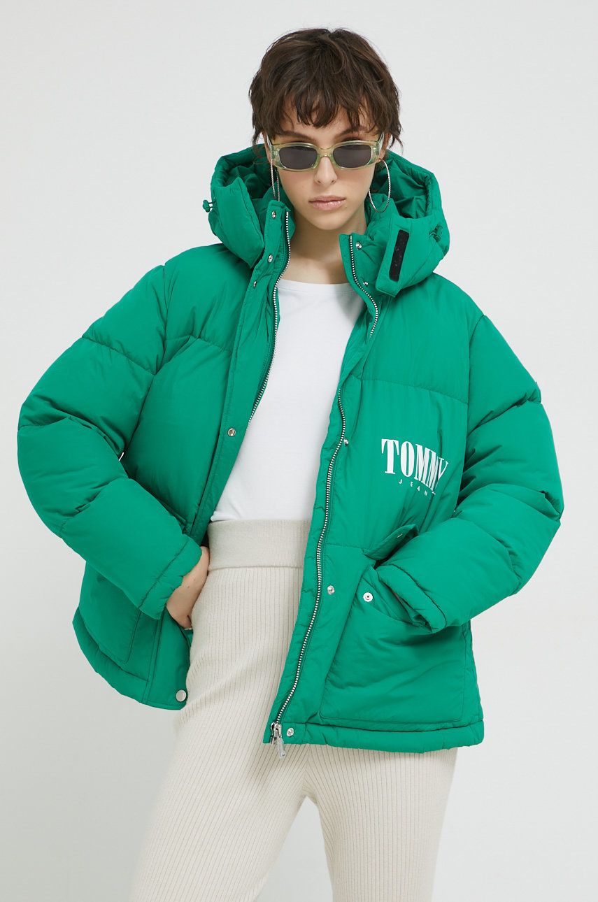Tommy Jeans geaca femei, culoarea verde, de iarna, oversize