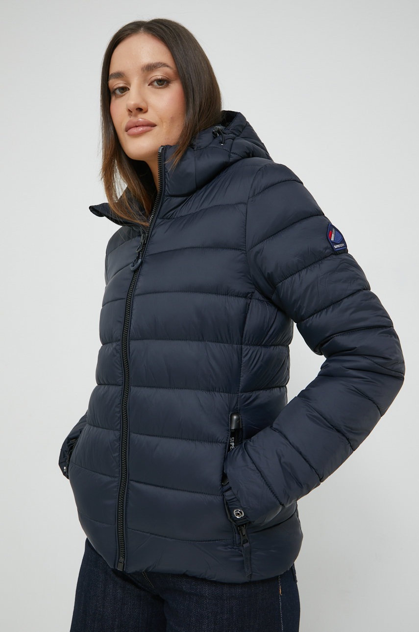 

Яке Superdry в тъмносиньо с преходна изолация, Тъмносин