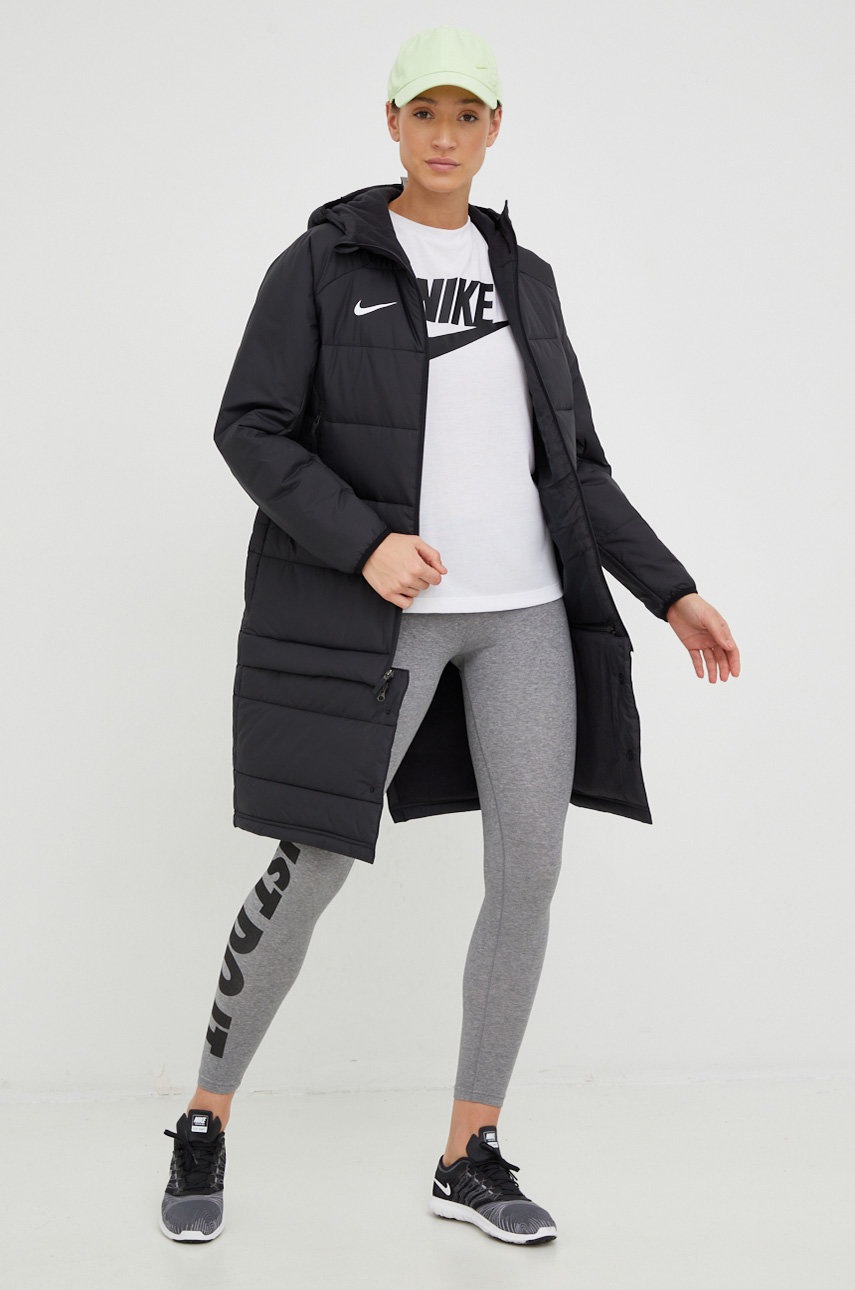 

Куртка Nike женская цвет чёрный зимняя