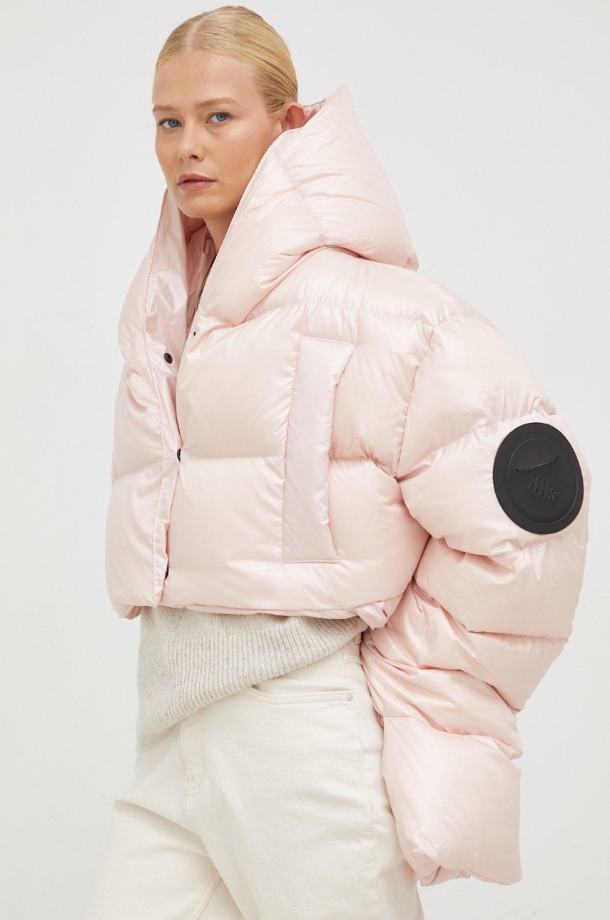 Levně Péřová bunda MMC STUDIO Maffo dámská, růžová barva, zimní, oversize