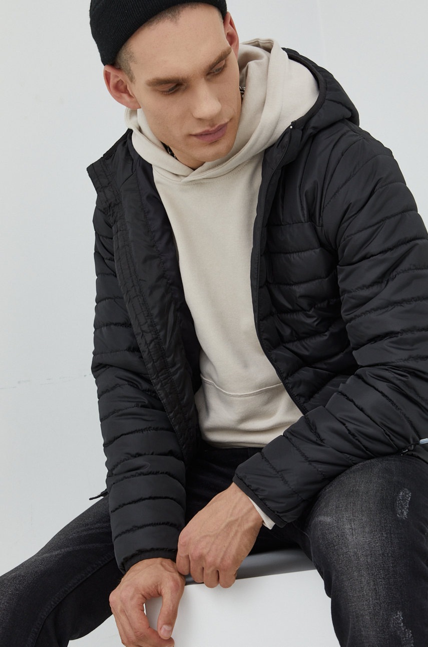 

Яке Only & Sons в черно с преходна изолация, Черен
