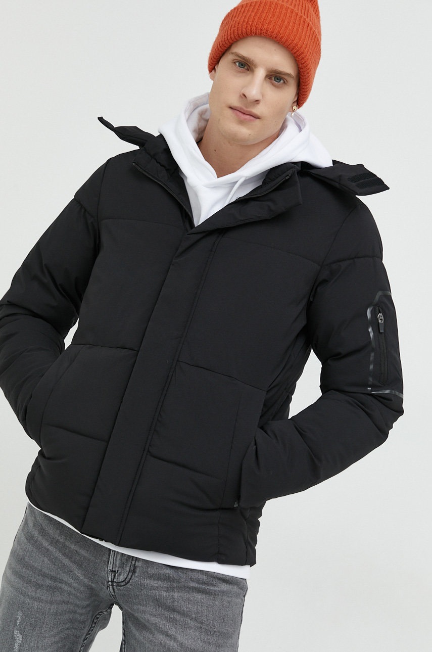 

Яке Jack & Jones в черно със зимна изолация, Черен