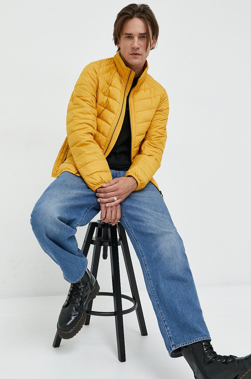 s.Oliver geaca barbati, culoarea galben, de tranzitie answear.ro imagine noua