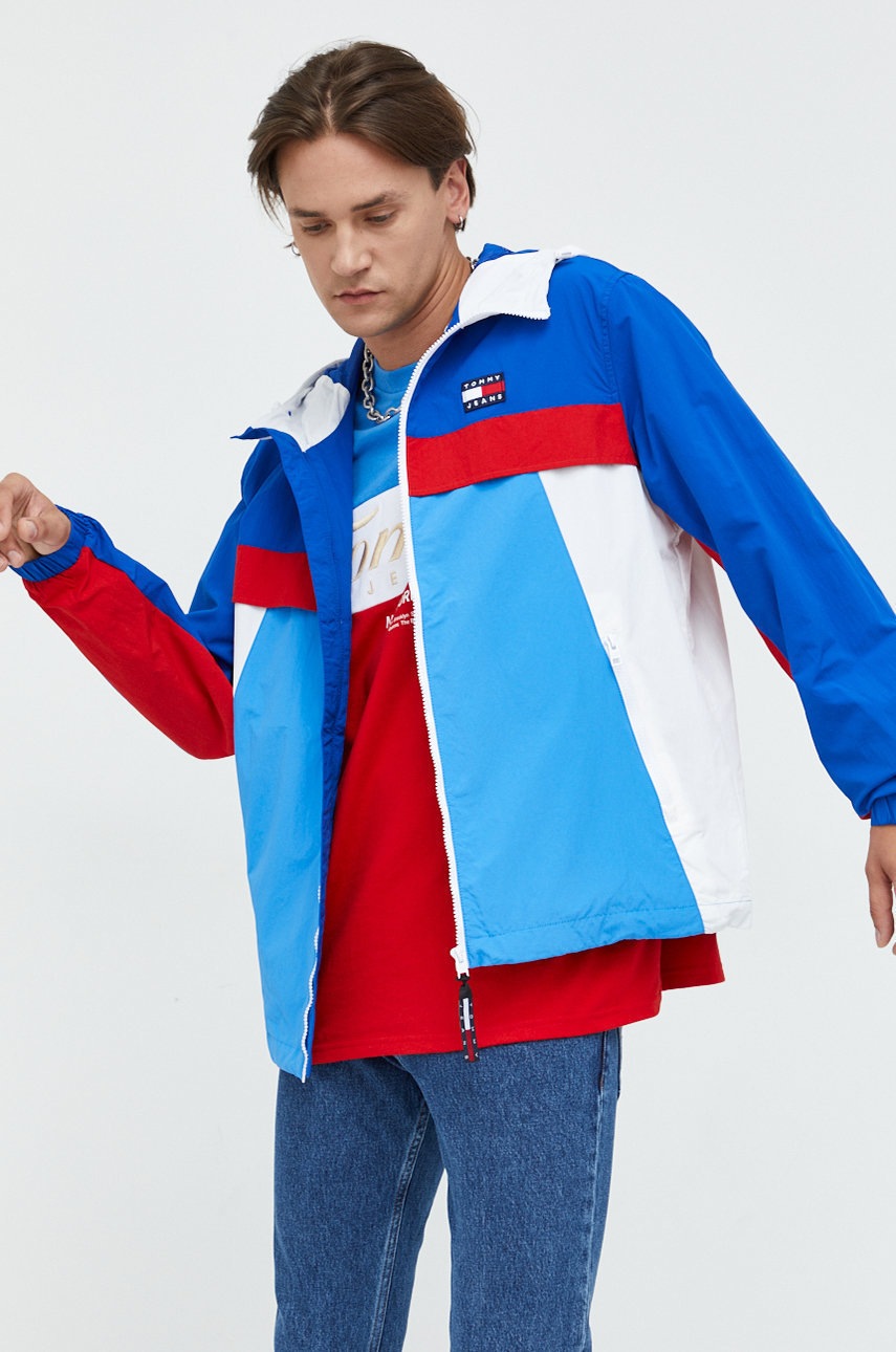 

Куртка Tommy Jeans мужская переходная