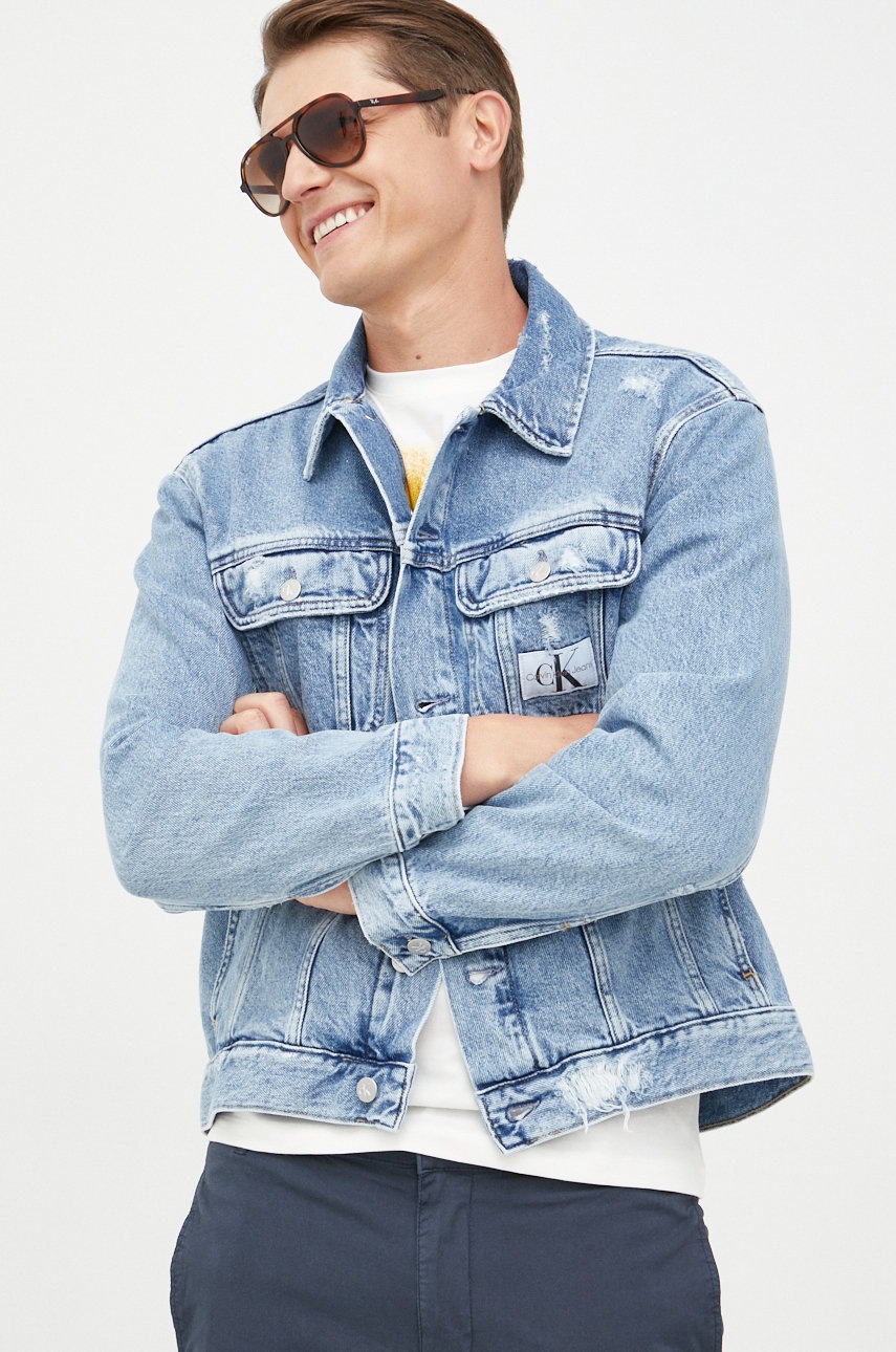 

Дънково яке Calvin Klein Jeans с преходна изолация, Син
