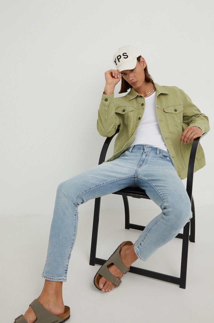 

Дънково яке Levi's в зелено с преходна изолация, Зелен