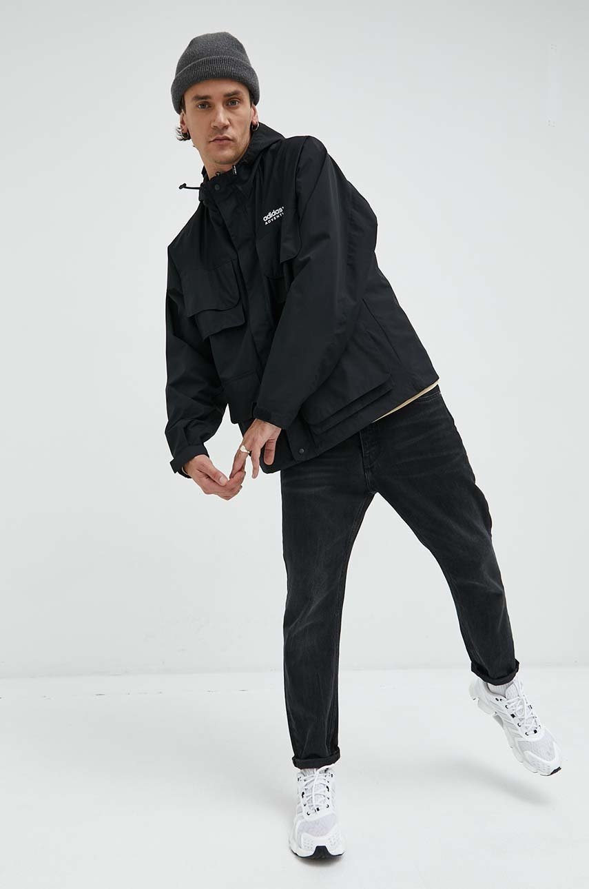 

Куртка adidas Originals мужская цвет чёрный переходная oversize