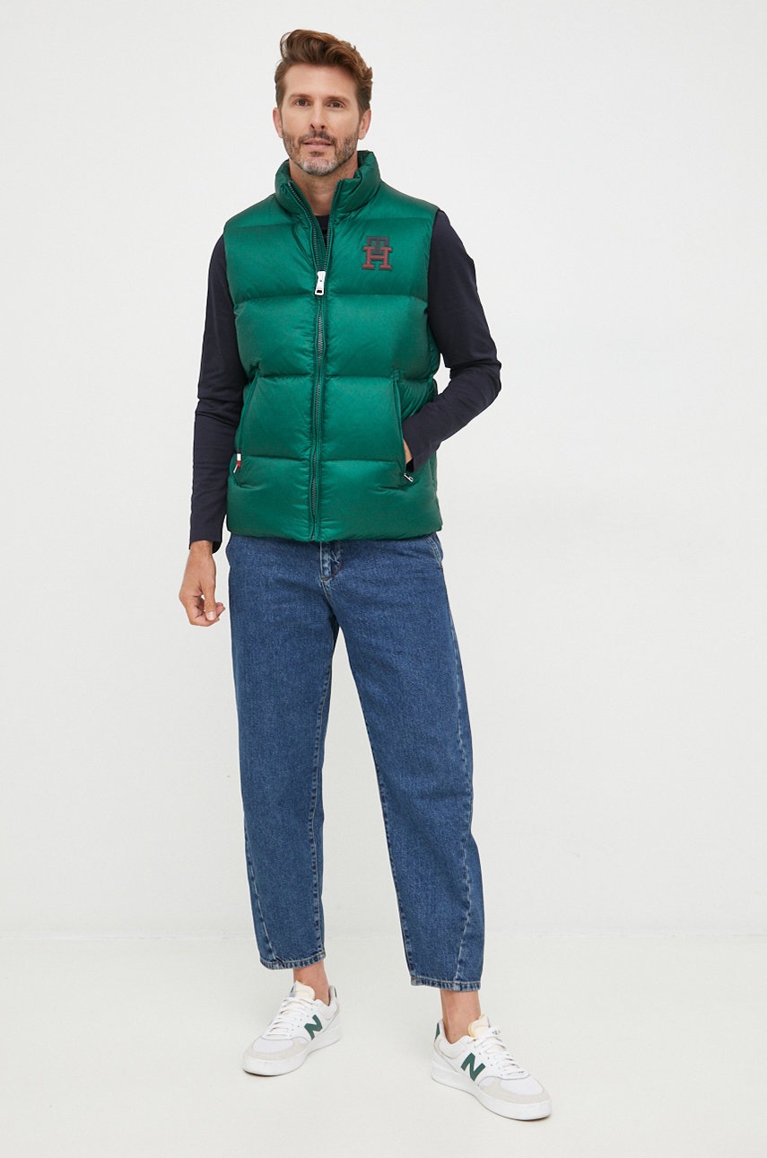 

Пуховая безрукавка Tommy Hilfiger мужской цвет зелёный зимний
