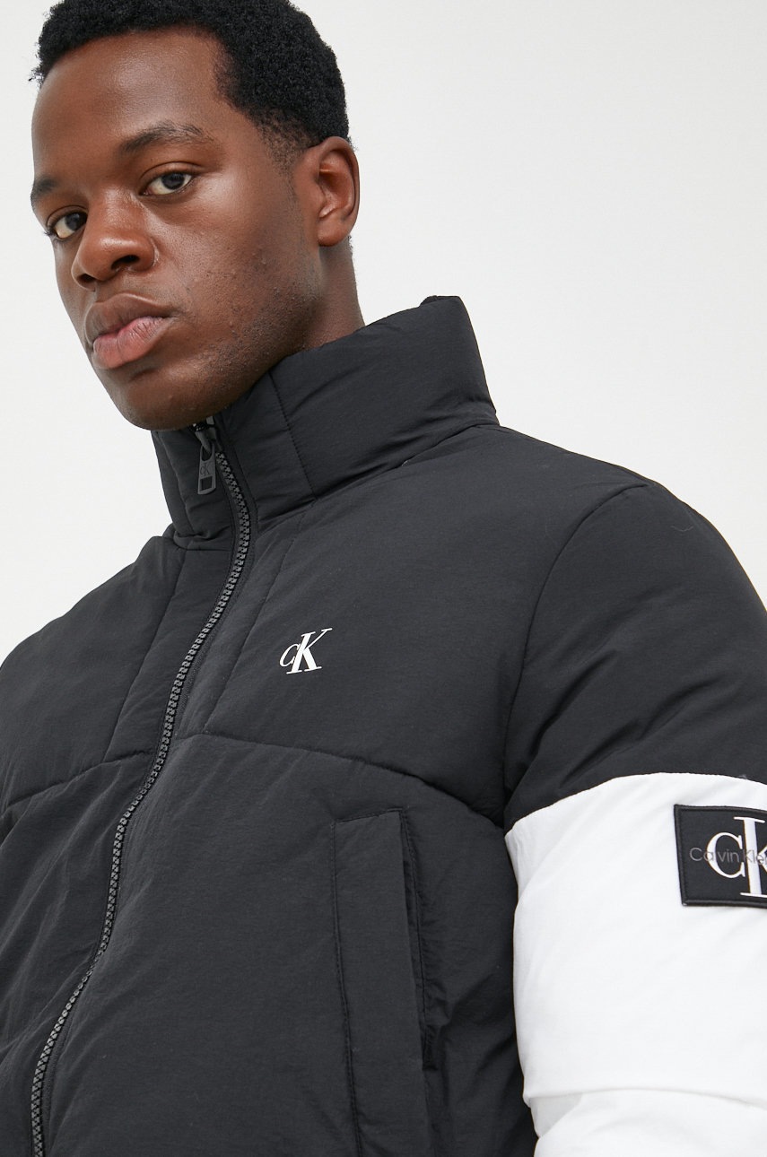 

Яке Calvin Klein Jeans в черно със зимна изолация, Черен
