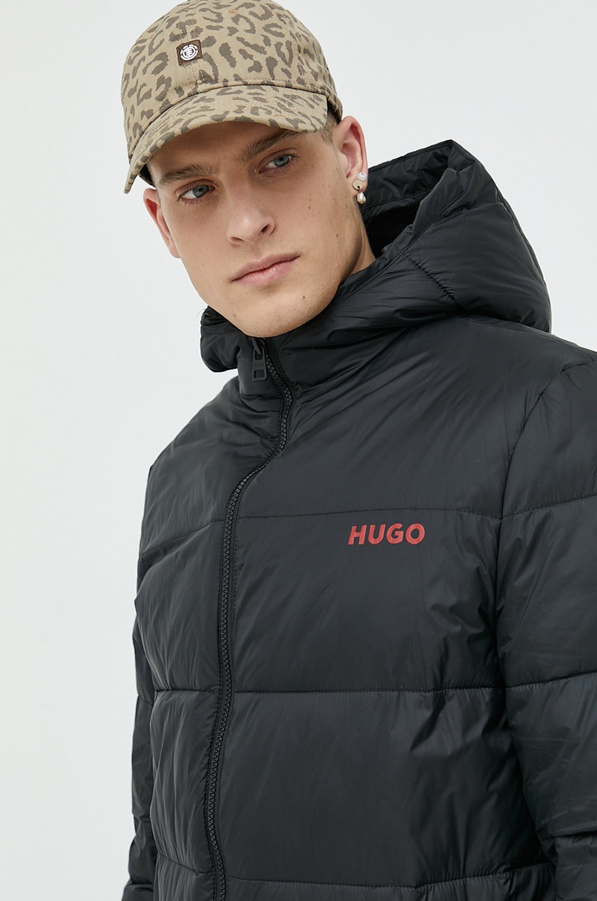

Куртка HUGO чоловіча колір чорний перехідна