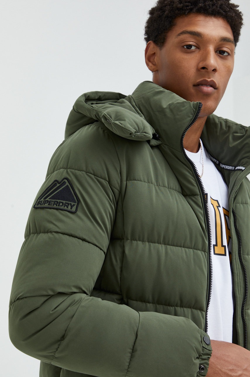 

Яке Superdry в зелено със зимна изолация, Зелен