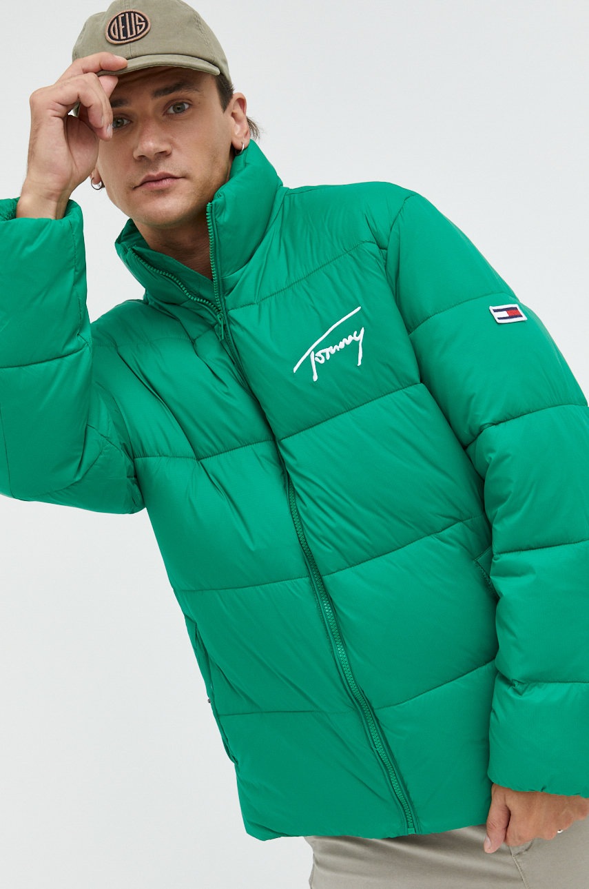 

Яке Tommy Jeans в зелено със зимна изолация, Зелен