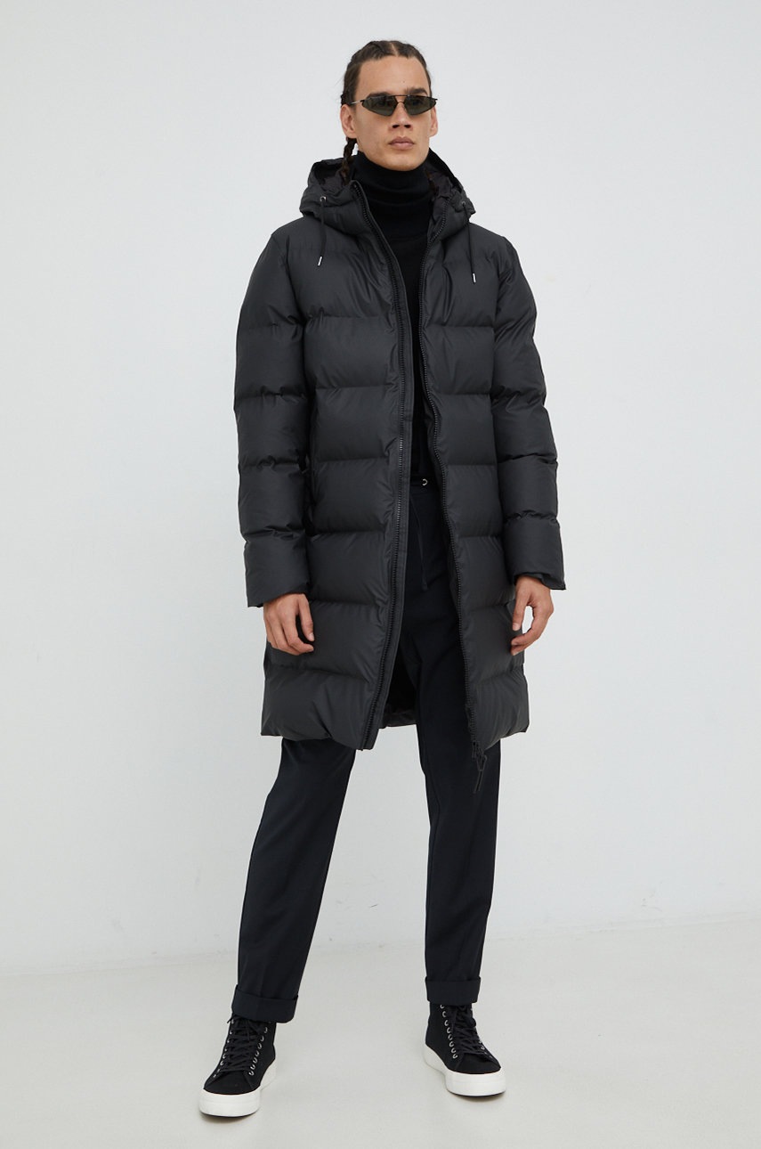 

Куртка Rains 15070 Long Puffer Jacket колір чорний зимова