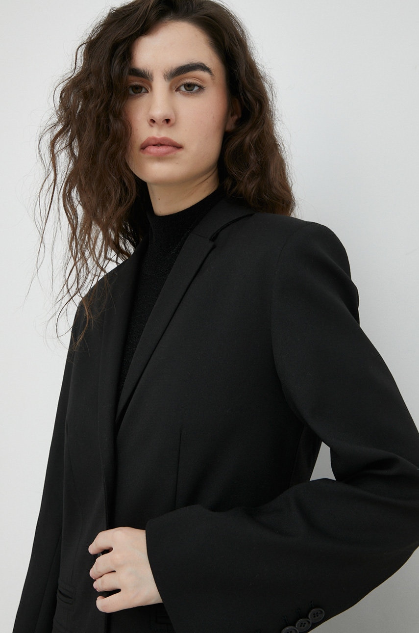 By Malene Birger Sacou Din Lana Culoarea Negru, Un Singur Rand De Nasturi, Neted