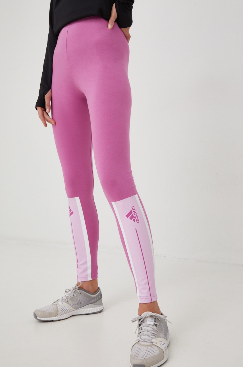 

Клин adidas в розово с принт, Розов