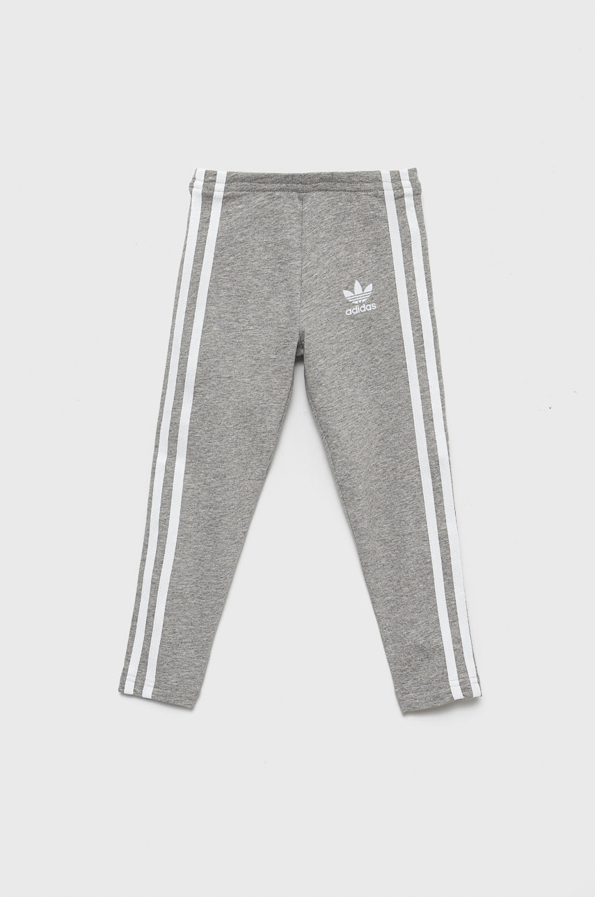 Levně Dětské legíny adidas Originals šedá barva, s aplikací