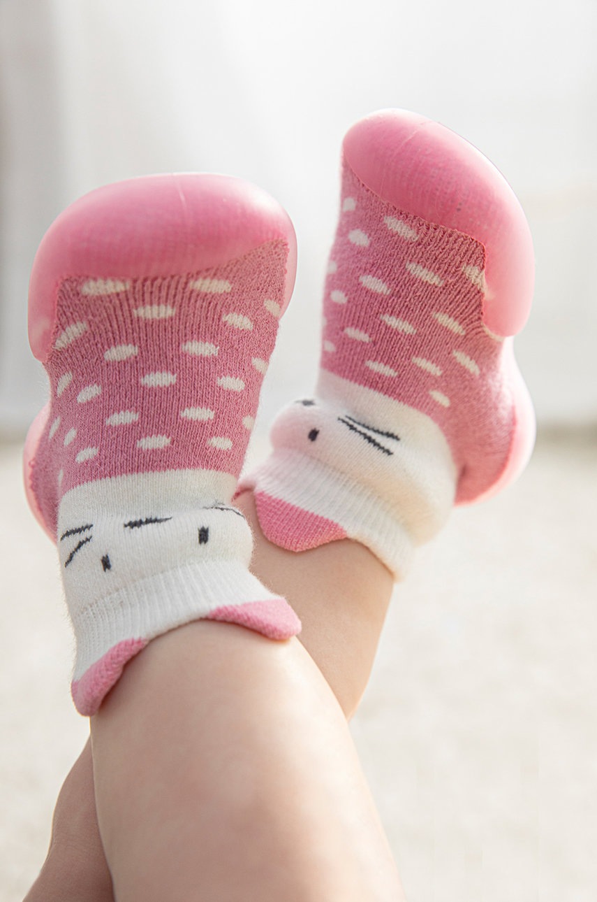 

Дитячі шкарпетки Mayoral Newborn колір рожевий