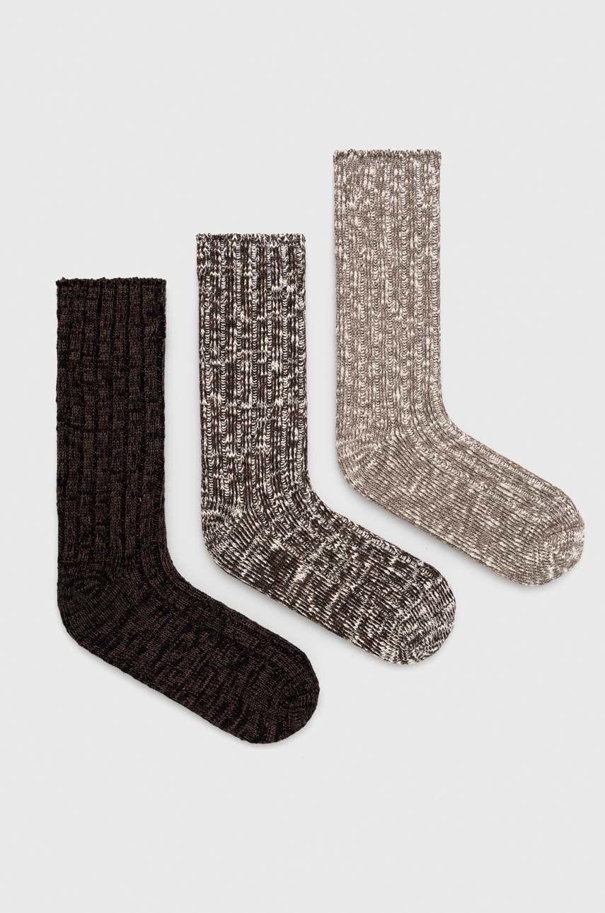 Levně Ponožky Abercrombie & Fitch 3-pack pánské, hnědá barva