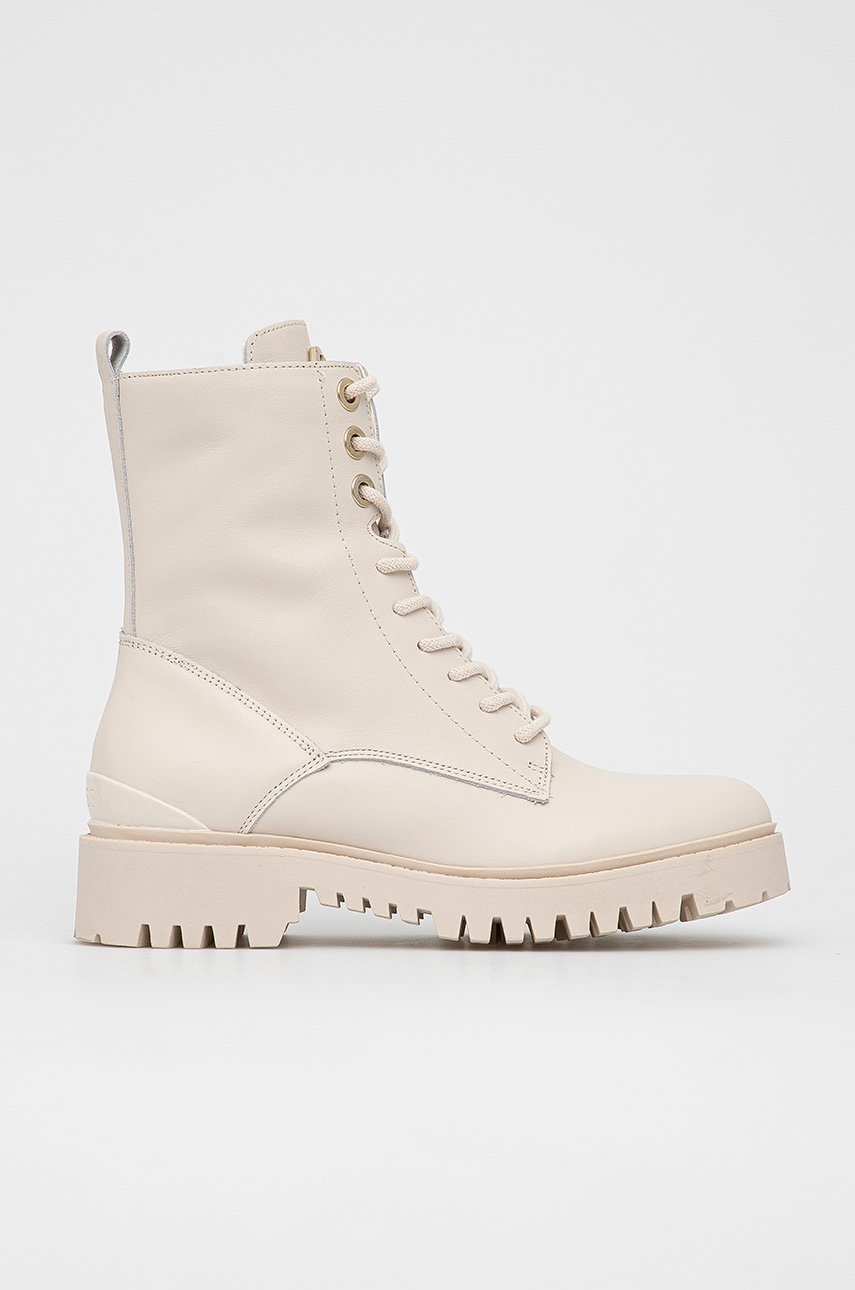

Кожени кубинки Guess Olone в бежово с платформа, Бежов