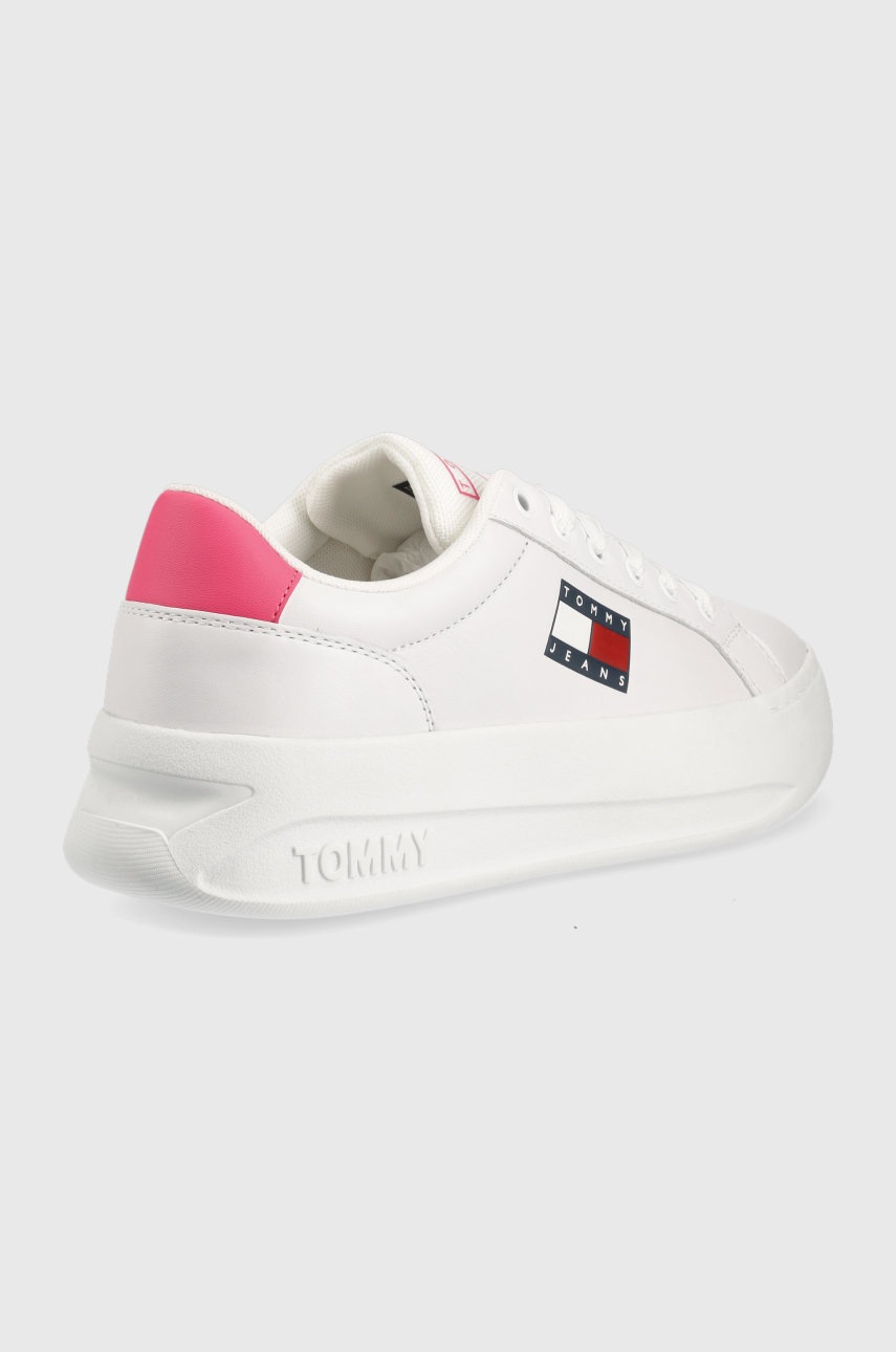 

Кожаные кроссовки Tommy Jeans City Flatform цвет белый