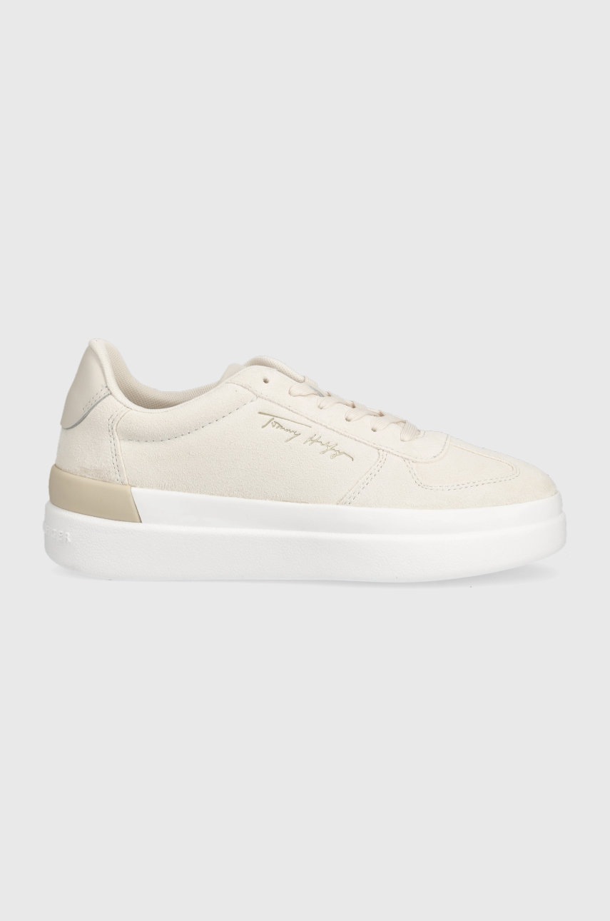 

Велурени маратонки Tommy Hilfiger Th Signature Suede в бежово, Бежов