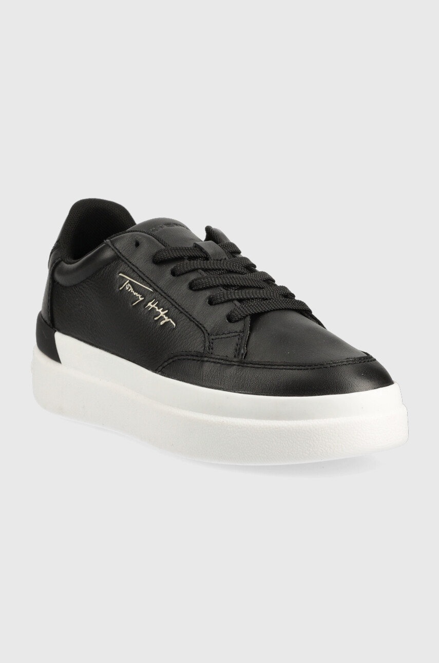 

Кросівки Tommy Hilfiger Th Signature Leather колір чорний
