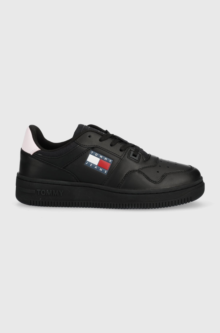 

Маратонки Tommy Jeans Tommy Jeans Retro Basket Wmn Ess в черно, Черен
