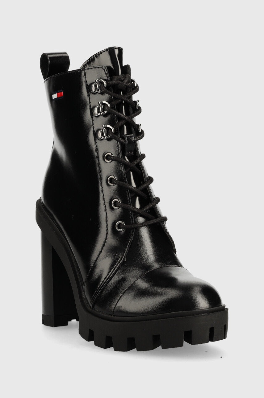 

Полусапожки Tommy Jeans Tommy Jeans Heeled Boot женские цвет чёрный каблук кирпичик