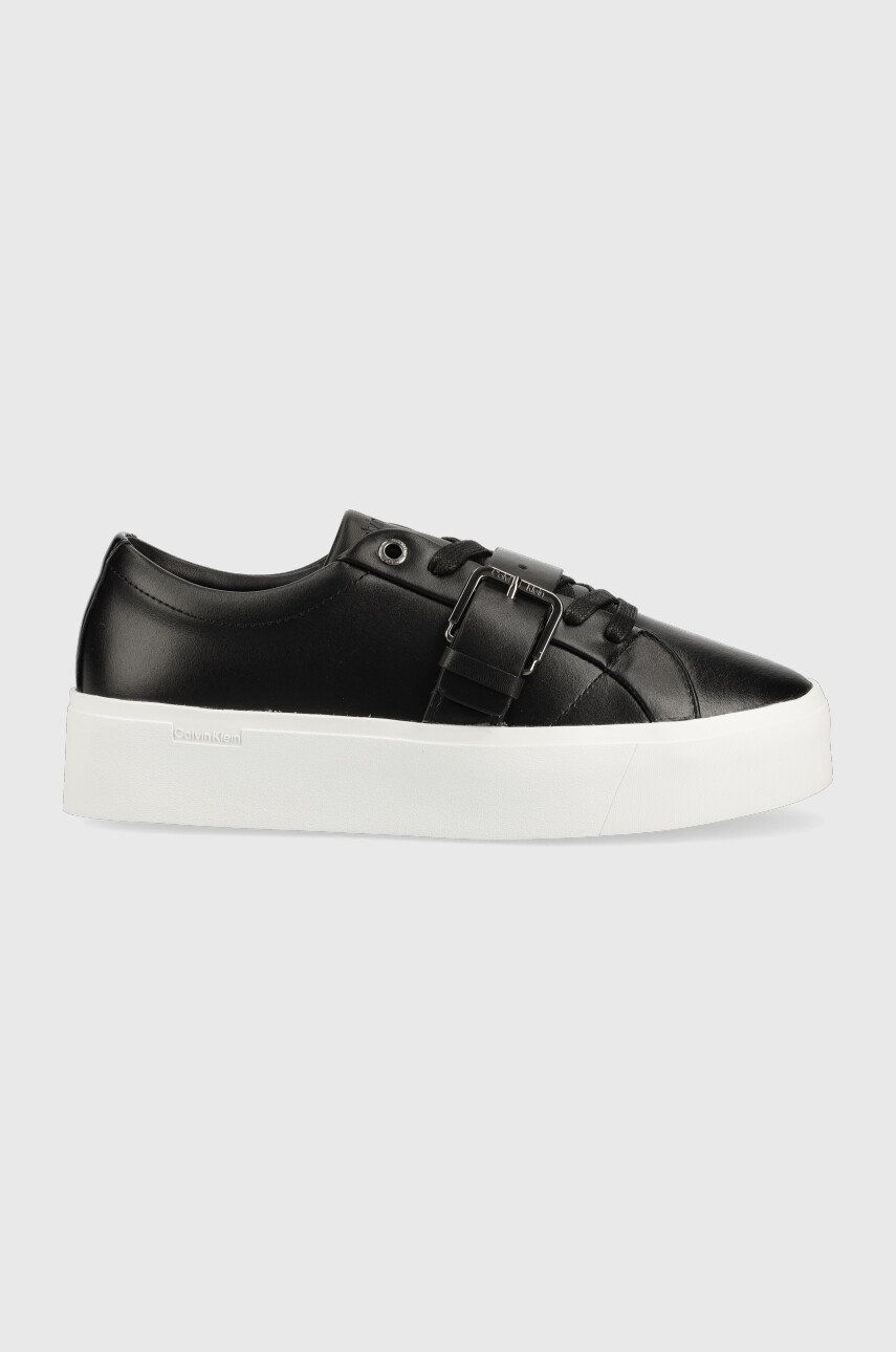 Levně Kožené sneakers boty Calvin Klein Flatform Cupsole Lace Up černá barva
