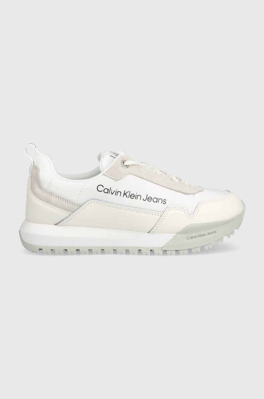 

Маратонки Calvin Klein Jeans Toothy Runner Laceup в бяло, Бял
