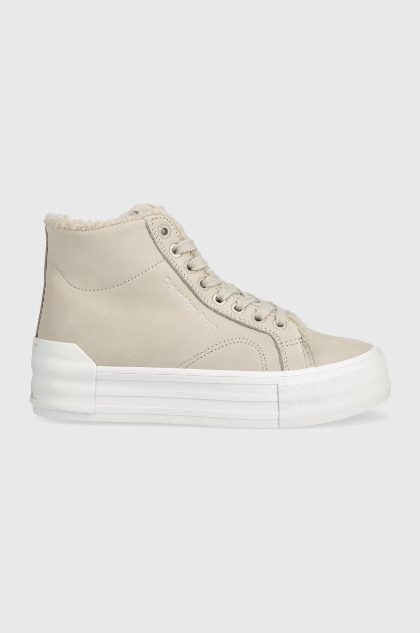 

Велурени маратонки Calvin Klein Jeans Vulc Flatform Bold Mid в бежово, Бежов